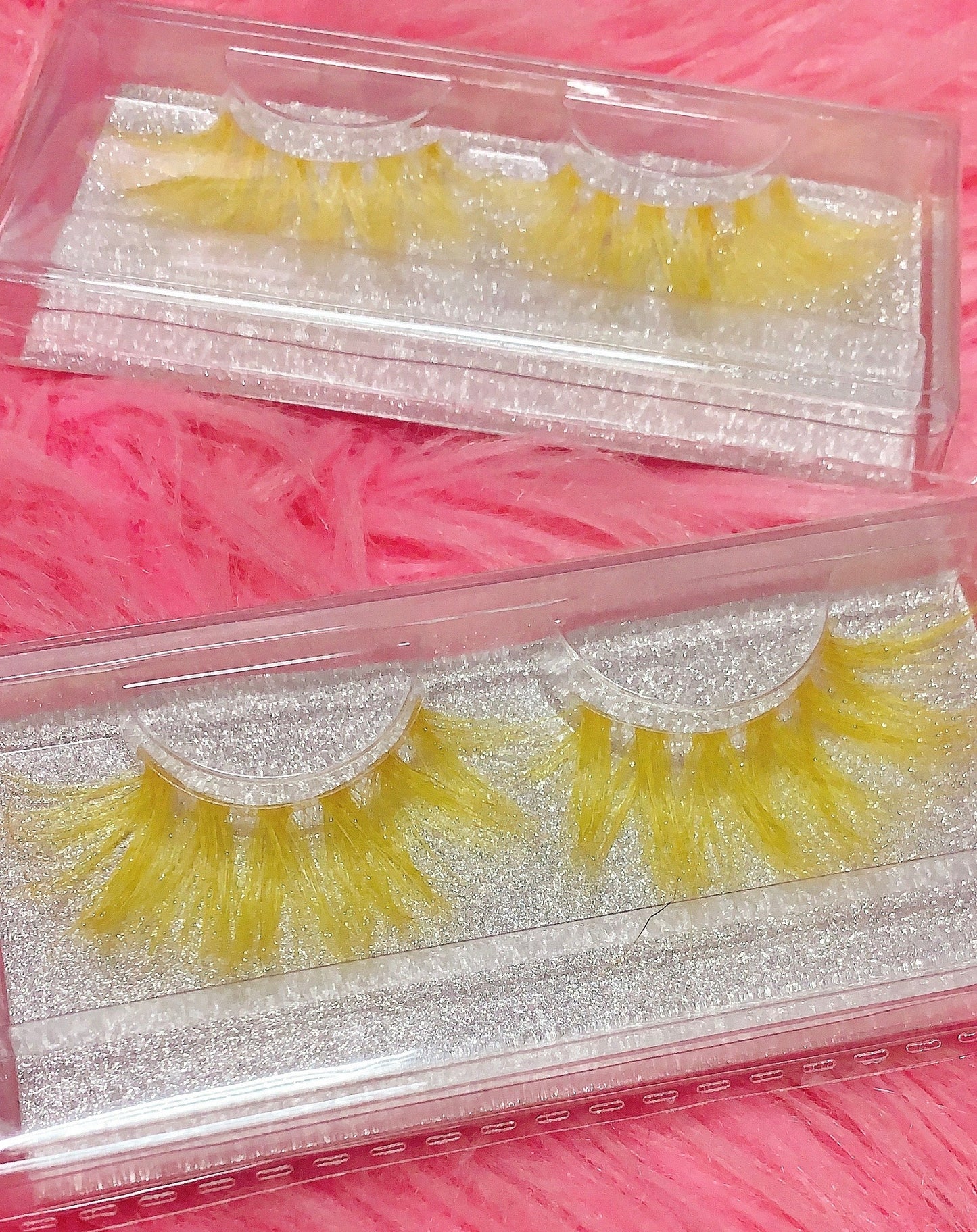 *GOIN' BANANAS!* (Yellow) DreamDoll Color Lashes !