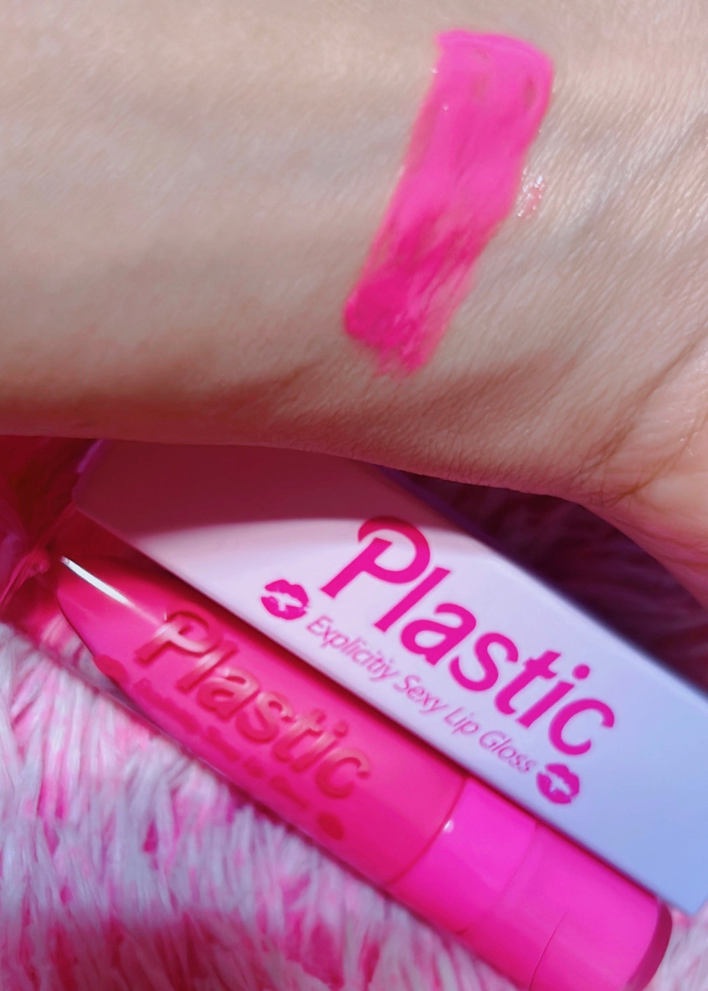 *BUBBLEGUM PUNCH* PLASTIC" EXPLICITLY SEXY LIP GLOSS